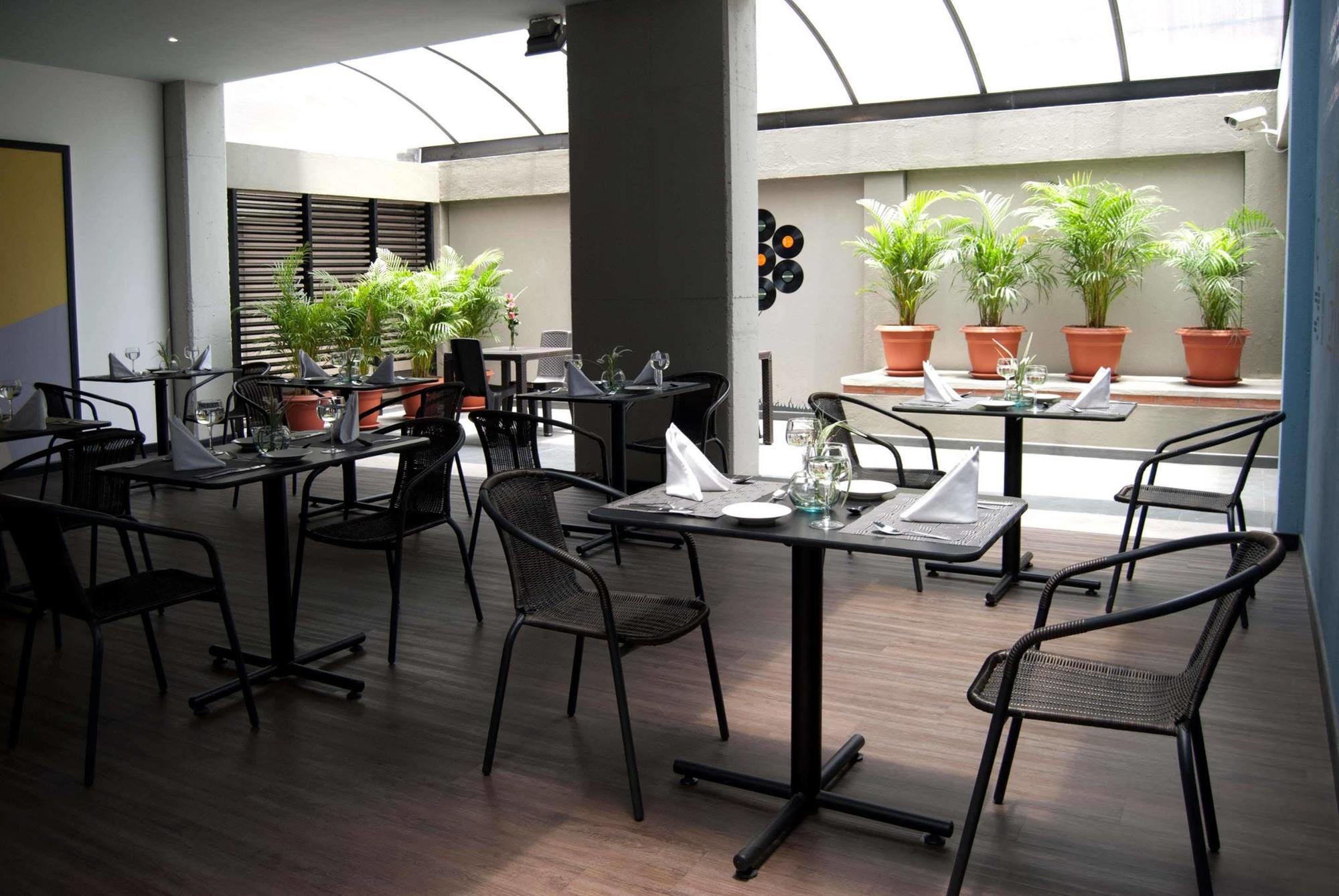 Best Western Calleja Suites Bogotá Eksteriør bilde