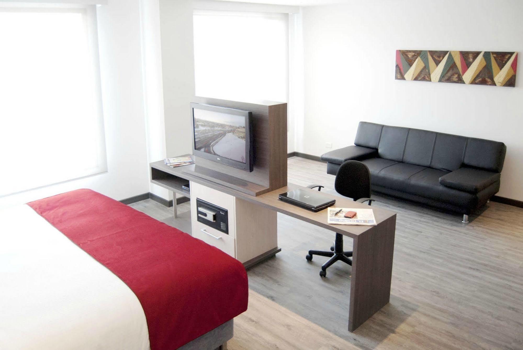 Best Western Calleja Suites Bogotá Eksteriør bilde