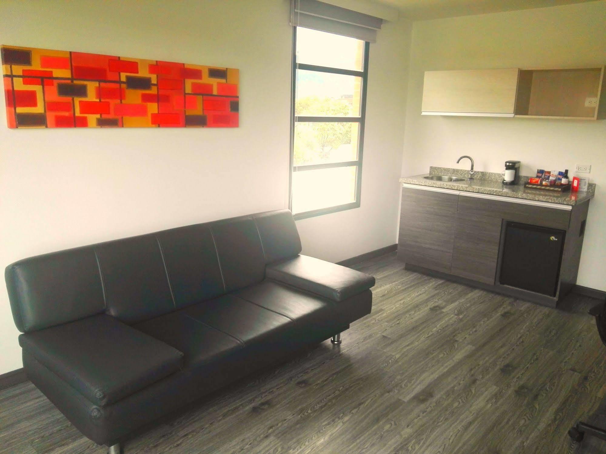 Best Western Calleja Suites Bogotá Eksteriør bilde